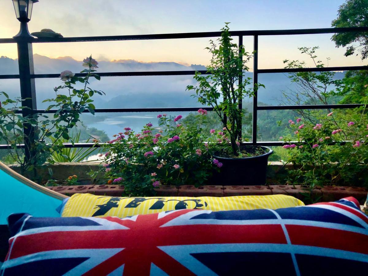 Baanhatsompaen homestay Ranong Buitenkant foto