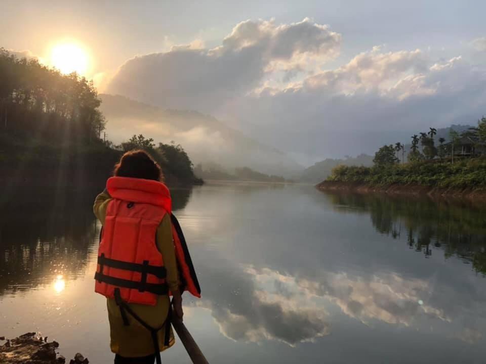 Baanhatsompaen homestay Ranong Buitenkant foto