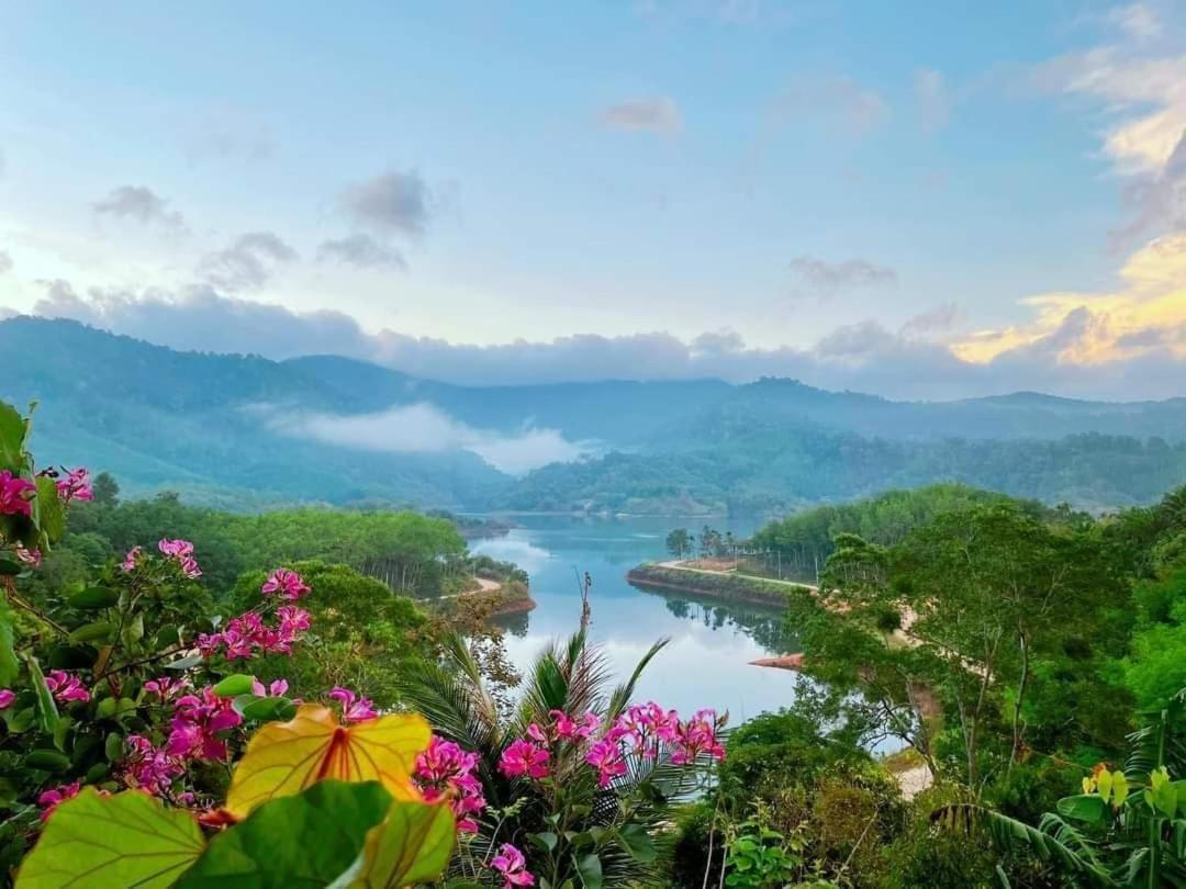 Baanhatsompaen homestay Ranong Buitenkant foto