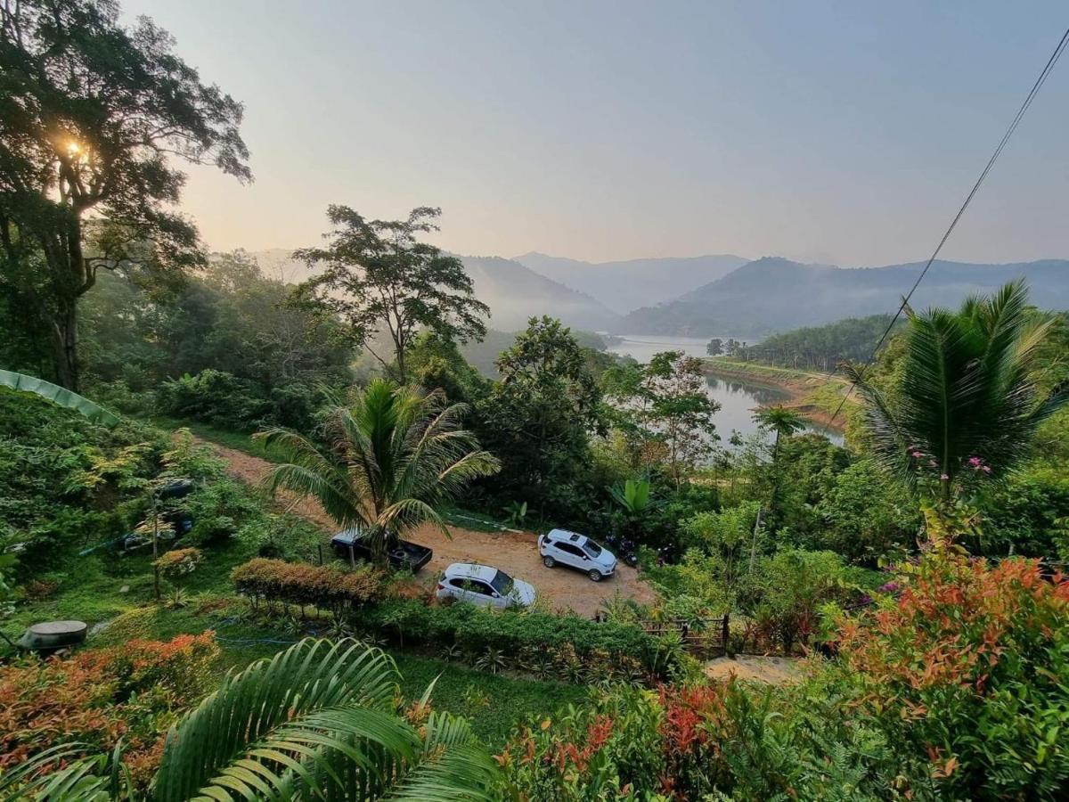 Baanhatsompaen homestay Ranong Buitenkant foto