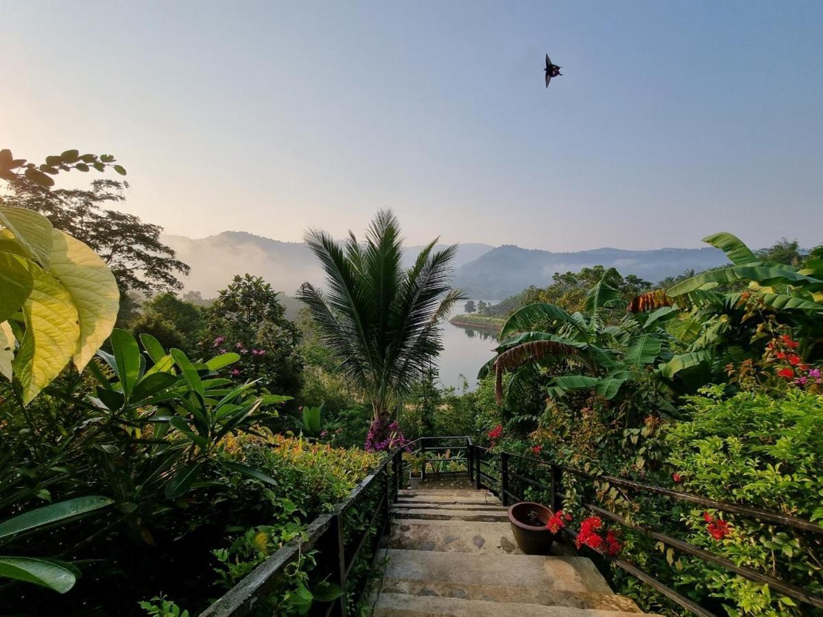 Baanhatsompaen homestay Ranong Buitenkant foto