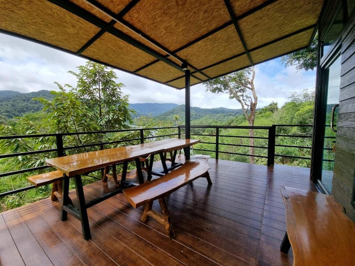 Baanhatsompaen homestay Ranong Buitenkant foto