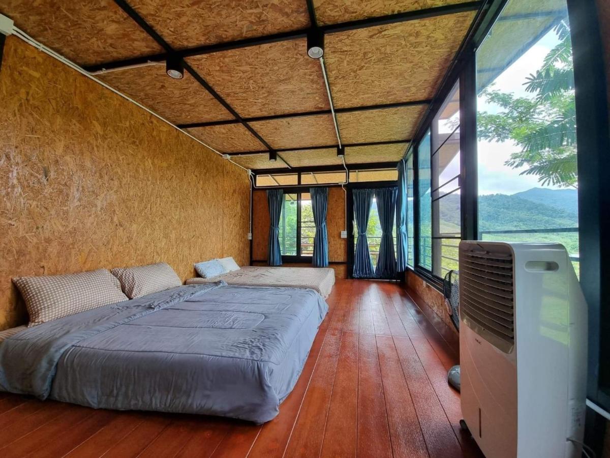 Baanhatsompaen homestay Ranong Buitenkant foto