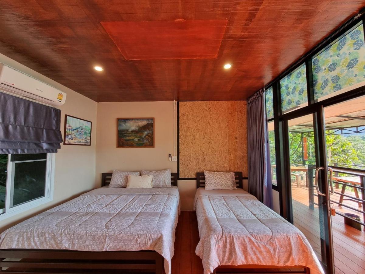Baanhatsompaen homestay Ranong Buitenkant foto