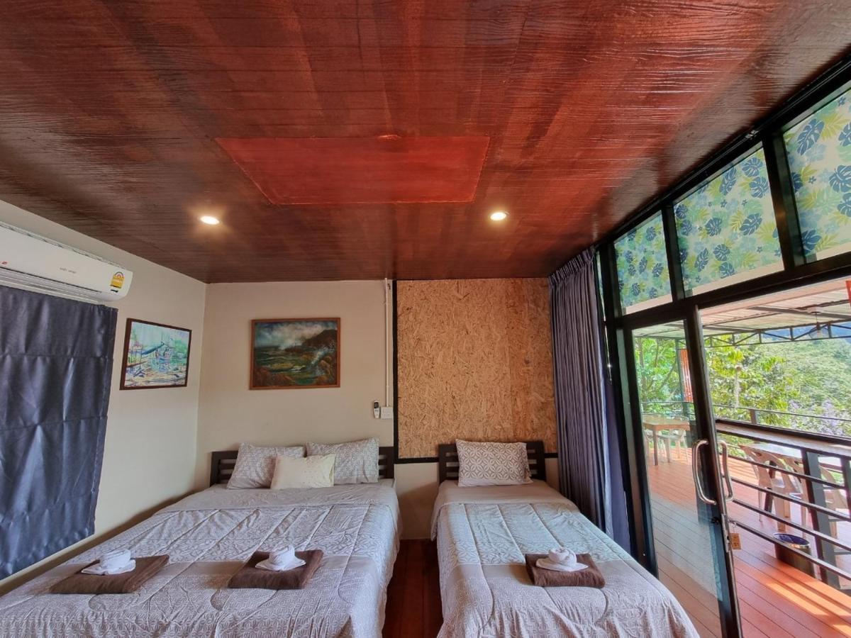 Baanhatsompaen homestay Ranong Buitenkant foto